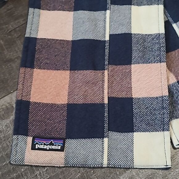 Patagonia Fjord Flannel Patchwork Scarf Century Pink - O/S - Picture 2 of 4
